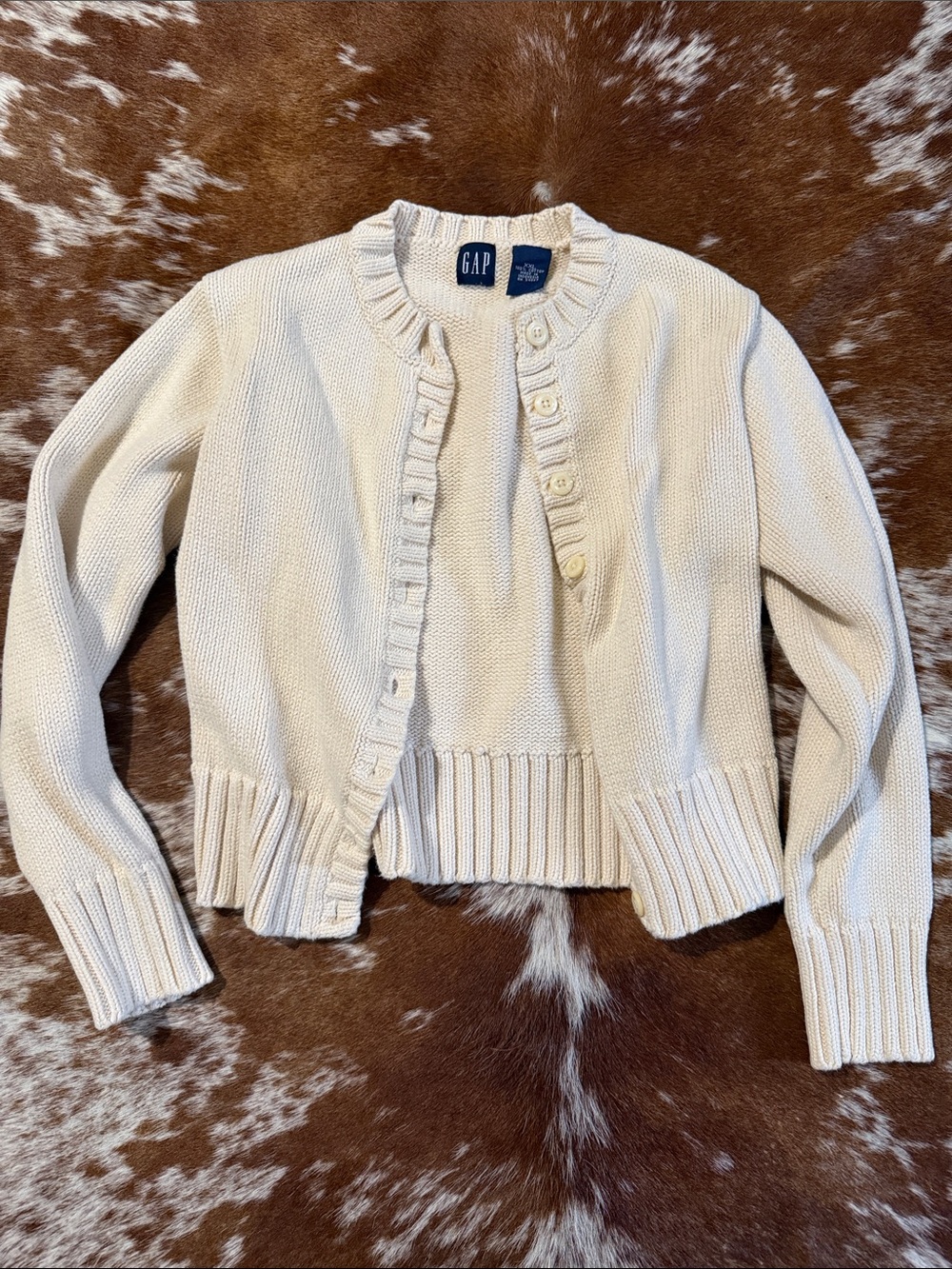 GAP Cream Button-Up Ruffle-Trim Knit Cardigan